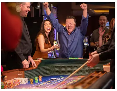 A couple wins big at craps on a Little River, SC casino ship cruise